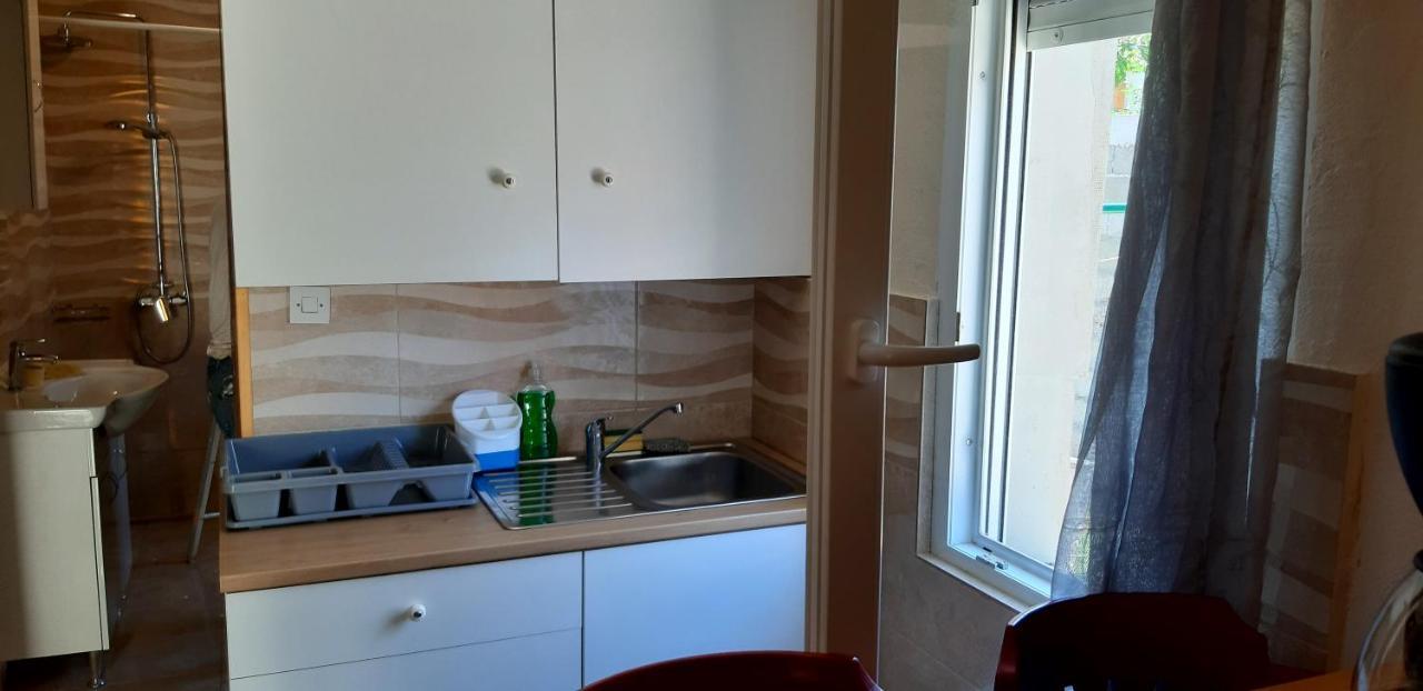 Apartment "Mislav" 고르니 카린 외부 사진